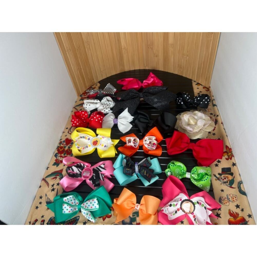 Bundle Of 18 Girls Hair Bows Perfect For Back To School BTS